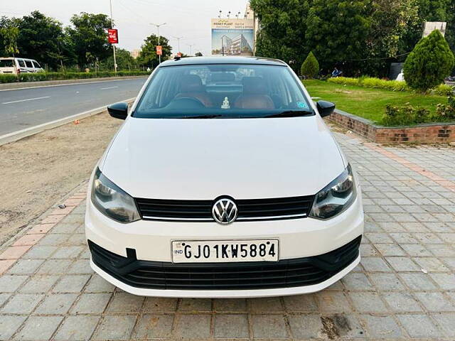 Used Volkswagen Ameo Comfortline 1.0L (P) in Ahmedabad