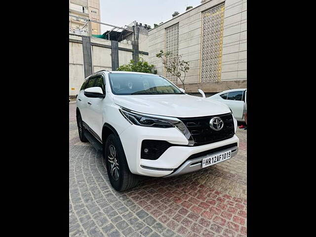 Used Toyota Fortuner [2016-2021] 2.8 4x2 AT [2016-2020] in Chandigarh