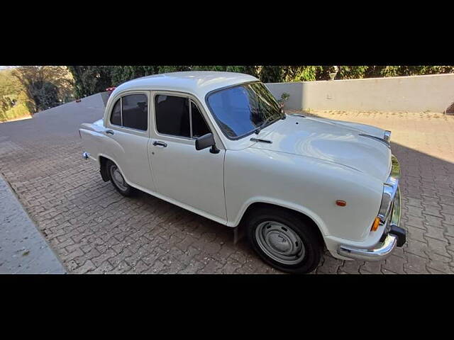 Used Hindustan Motors Ambassador Grand 2000 DSZ in Mumbai