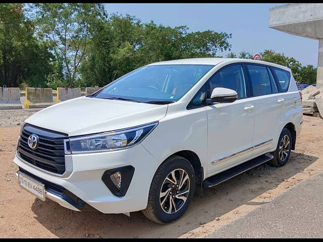 Used Toyota Innova Crysta [2016-2020] 2.4 G 8 STR [2016-2017] in Hyderabad