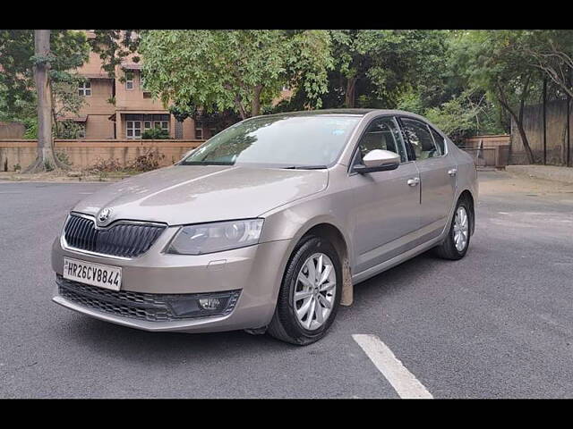 Used Skoda Octavia [2013-2015] Style 1.8 TSI AT in Delhi