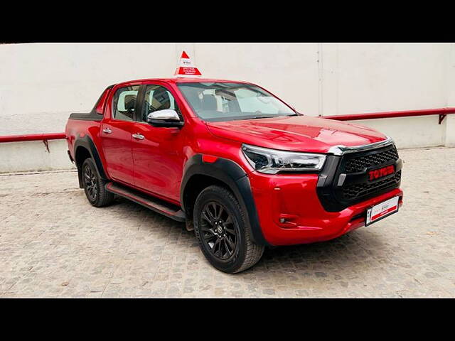 Used Toyota Hilux High 4X4 AT in Delhi