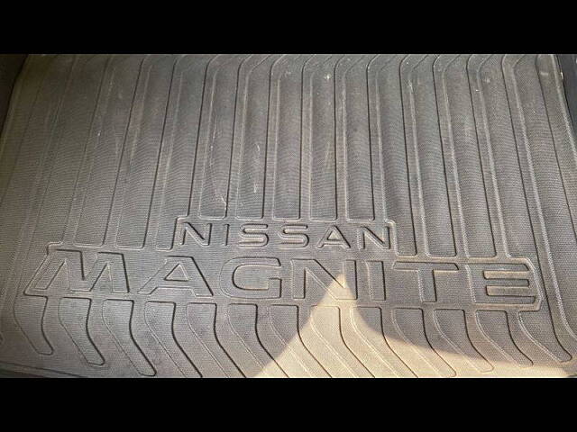 Used Nissan Magnite XV Premium Dual Tone [2020] in Lucknow