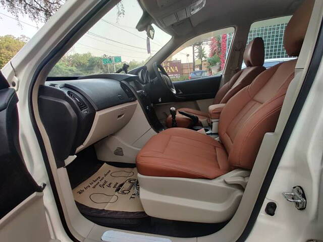 Used Mahindra XUV500 [2015-2018] W6 in Gurgaon