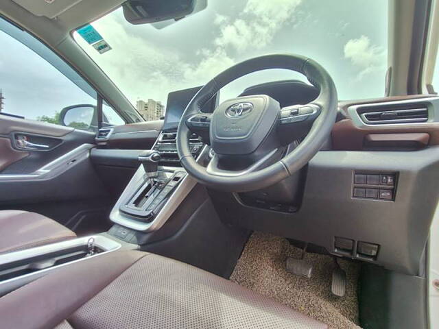 Used Toyota Innova Hycross ZX Hybrid 7 STR in Mumbai