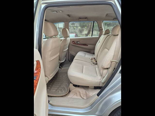 Used Toyota Innova [2005-2009] 2.5 V 8 STR in Mumbai