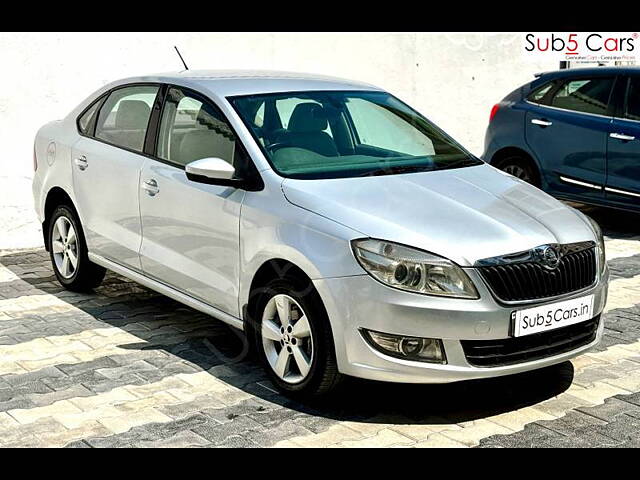 Used Skoda Rapid [2015-2016] 1.6 MPI Style Plus AT in Hyderabad