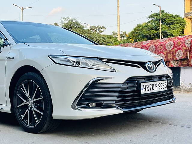 Used Toyota Camry Hybrid in Delhi