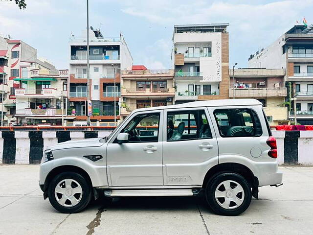 Used Mahindra Scorpio 2021 S5 2WD 7 STR in Delhi