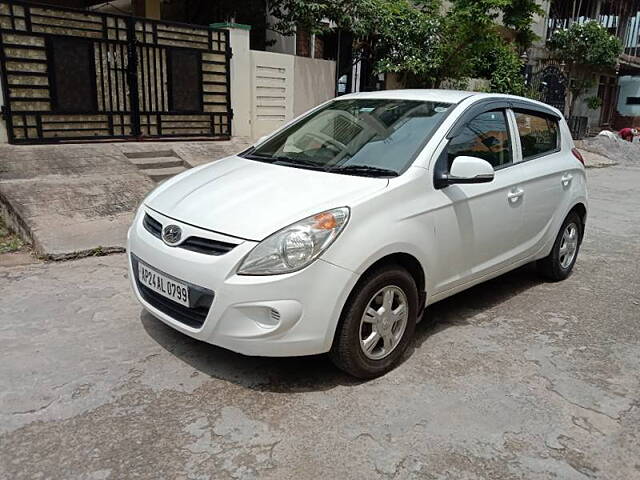 Used Hyundai i20 [2010-2012] Sportz 1.4 CRDI in Hyderabad