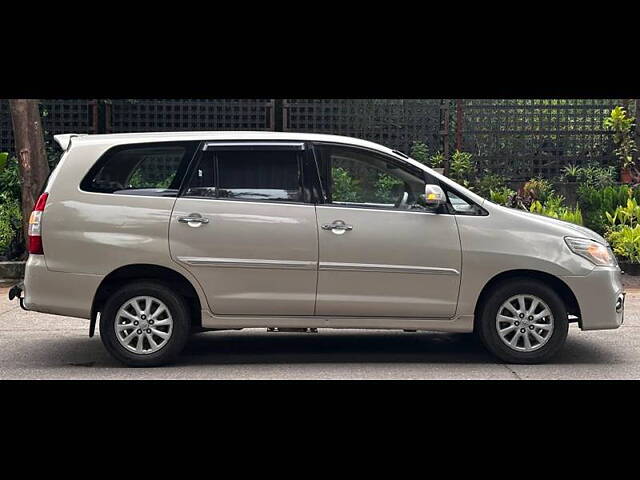 Used Toyota Innova [2005-2009] 2.5 V 7 STR in Mumbai