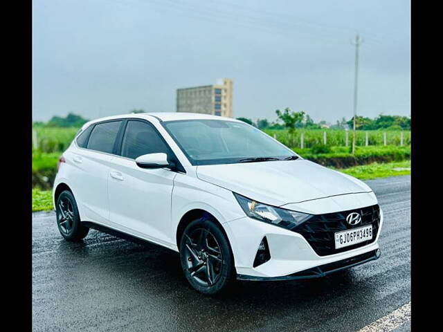 Used Hyundai i20 [2020-2023] Sportz 1.2 MT [2020-2023] in Surat