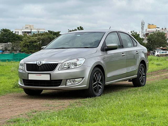 Used Skoda Rapid [2014-2015] 1.5 TDI CR Elegance AT in Nashik