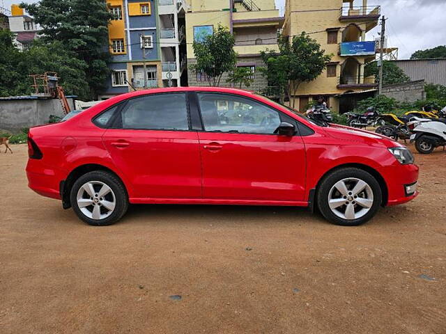 Used Skoda Rapid Ambition 1.6 MPI in Bangalore