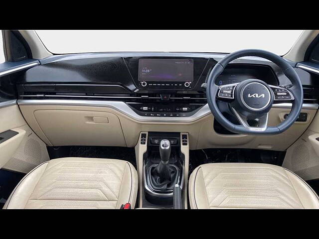 Used Kia Carens [2022-2023] Luxury Plus 1.4 Petrol 6 STR in Bangalore