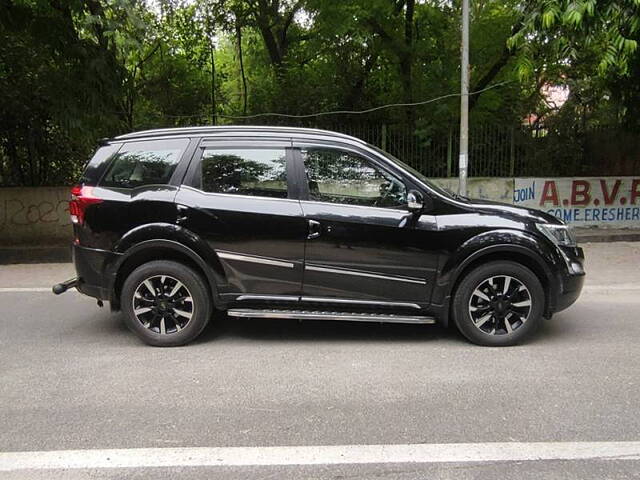 Used Mahindra XUV500 W11 AT in Delhi