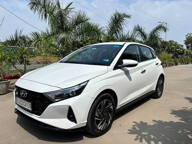 Used Hyundai i20 [2020-2023] Asta 1.2 IVT in Ahmedabad