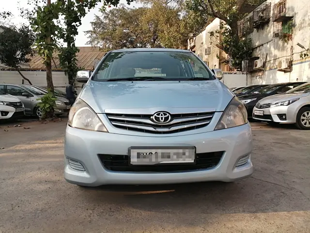 Used 2010 Toyota Innova in Mumbai
