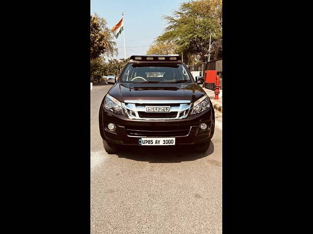 Used 2016 Isuzu D-Max V-Cross in Delhi