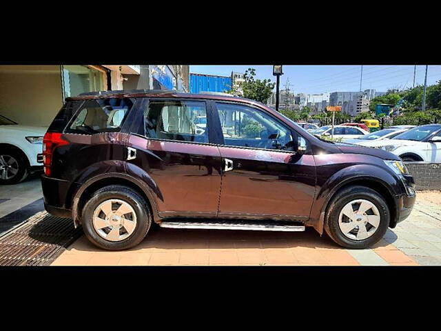 Used Mahindra XUV500 [2015-2018] W6 in Ahmedabad