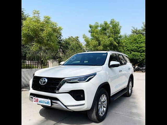 Used Toyota Fortuner 4X4 AT 2.8 Diesel in Delhi