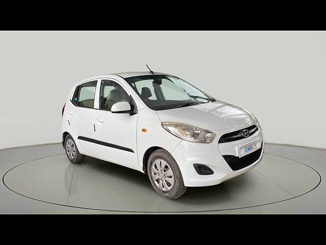 Used 2013 Hyundai i10 in Ahmedabad