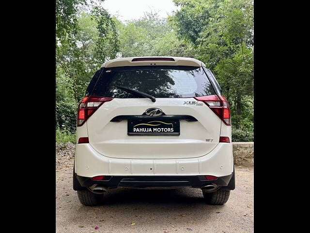 Used Mahindra XUV500 W7 [2018-2020] in Delhi