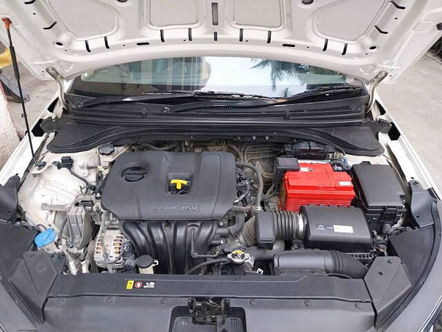 Used Hyundai Elantra [2016-2019] 2.0 SX MT in Mumbai