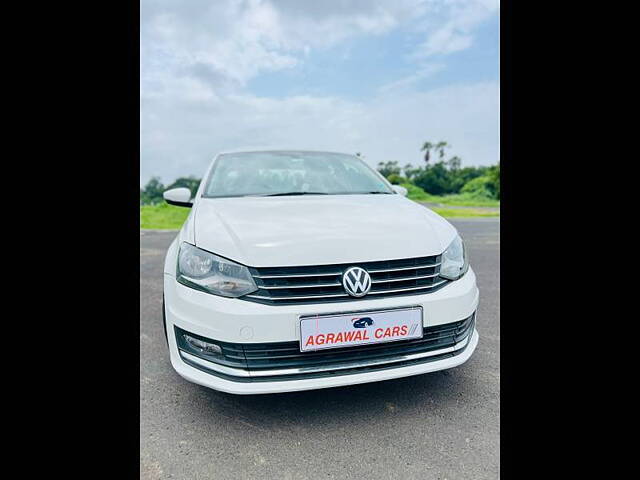 Used Volkswagen Vento [2015-2019] Highline Plus 1.2 (P) AT 16 Alloy in Vadodara