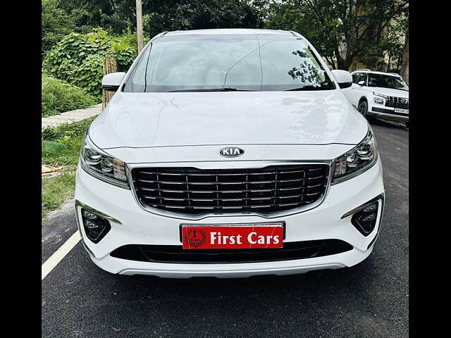 Used 2020 Kia Carnival in Bangalore