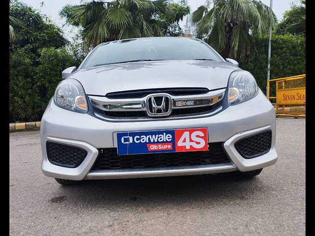 Used 2017 Honda Amaze in Delhi