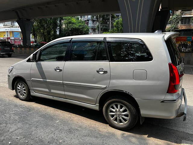 Used Toyota Innova [2005-2009] 2.5 V 7 STR in Mumbai