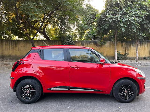 Used Maruti Suzuki Swift [2018-2021] VXi AMT in Delhi