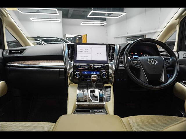 Used Toyota Vellfire [2020-2023] Hybrid in Hyderabad