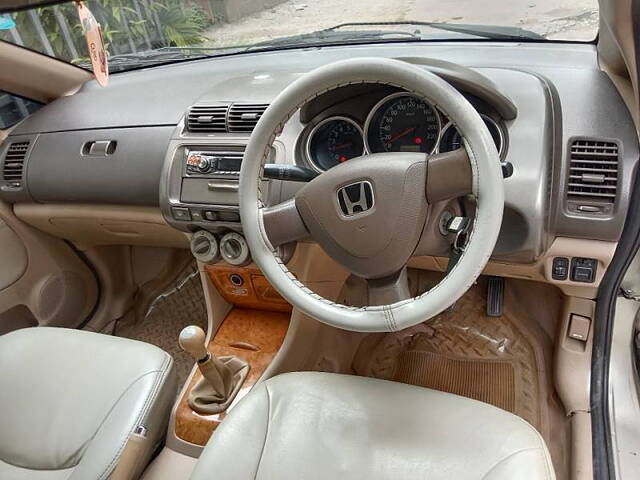 Used Honda City ZX GXi in Hyderabad