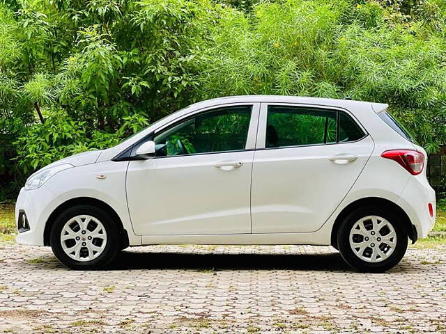 Used Hyundai Grand i10 [2013-2017] Magna 1.1 CRDi [2016-2017] in Ahmedabad