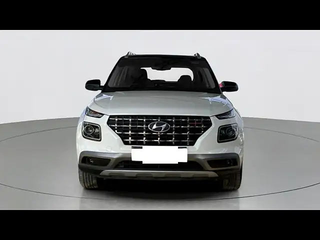Used 2020 Hyundai Venue in Lucknow