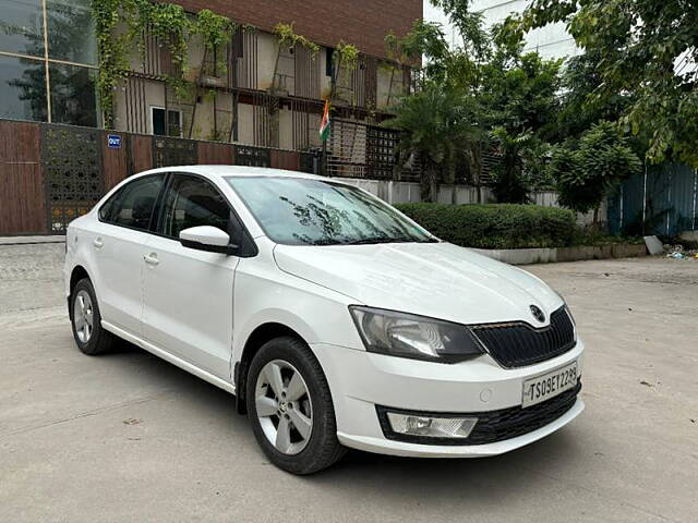 Used Skoda Rapid Ambition 1.5 TDI AT in Hyderabad