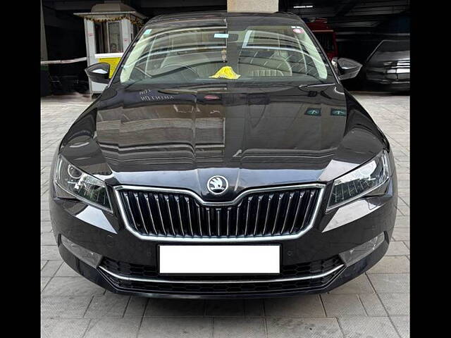 Used 2016 Skoda Superb in Mumbai