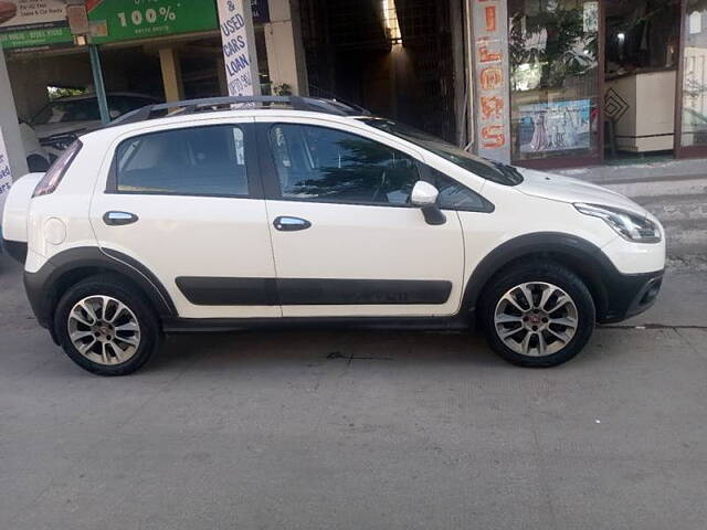 Used Fiat Avventura Emotion Multijet 1.3 in Hyderabad