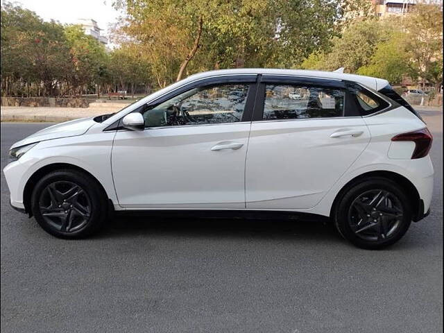 Used Hyundai i20 [2020-2023] Sportz 1.2 MT [2020-2023] in Delhi