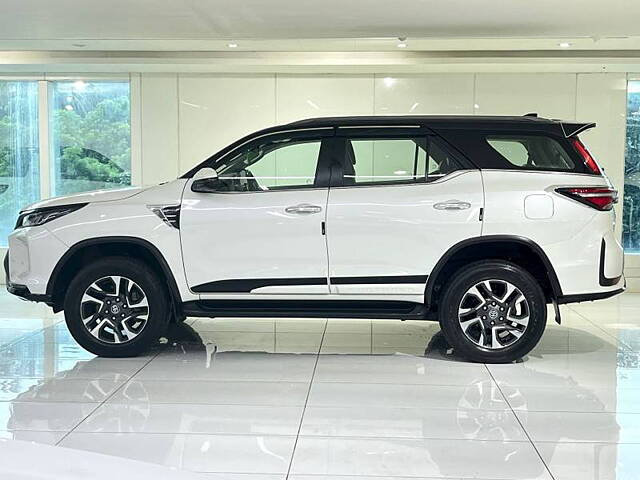 Used Toyota Fortuner Legender 2.8 4X2 AT in Mumbai