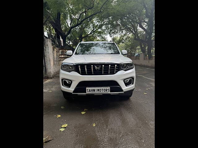 Used Mahindra Scorpio N Z8 L Petrol MT 7 STR [2022] in Delhi