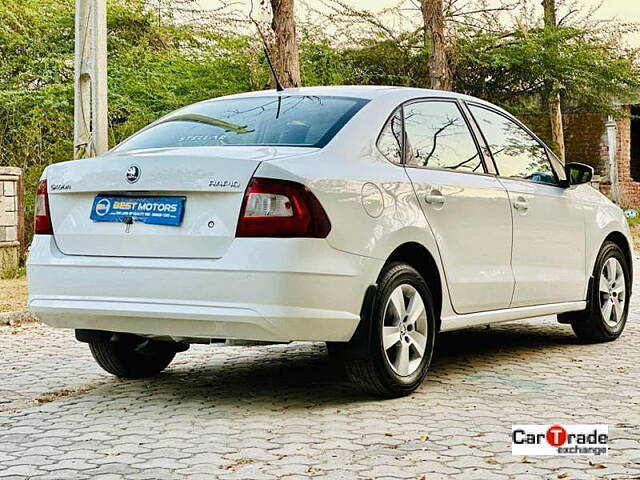 Used Skoda Rapid Ambition 1.5 TDI AT in Ahmedabad