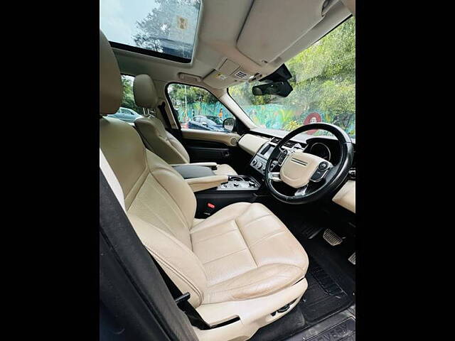 Used Land Rover Discovery 3.0 HSE Petrol in Mumbai