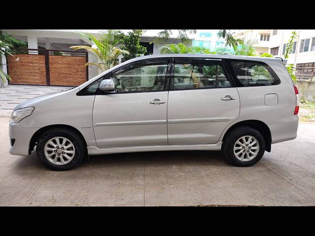 Used Toyota Innova [2009-2012] 2.5 VX 8 STR BS-IV in Hyderabad