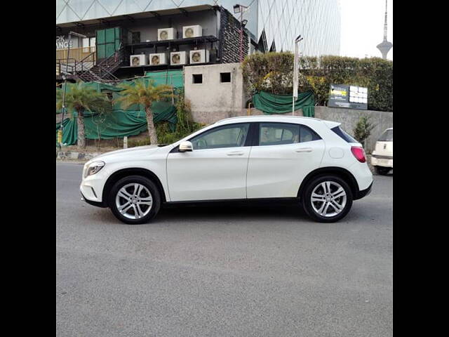 Used Mercedes-Benz GLA [2017-2020] 200 d Sport in Delhi