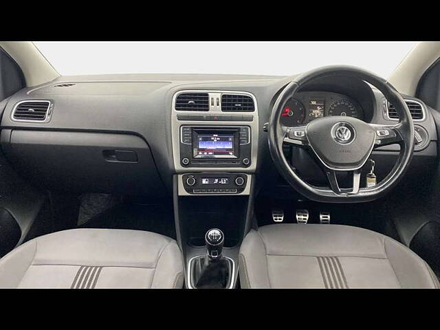 Used Volkswagen Polo [2016-2019] Highline1.2L (P) in Bangalore