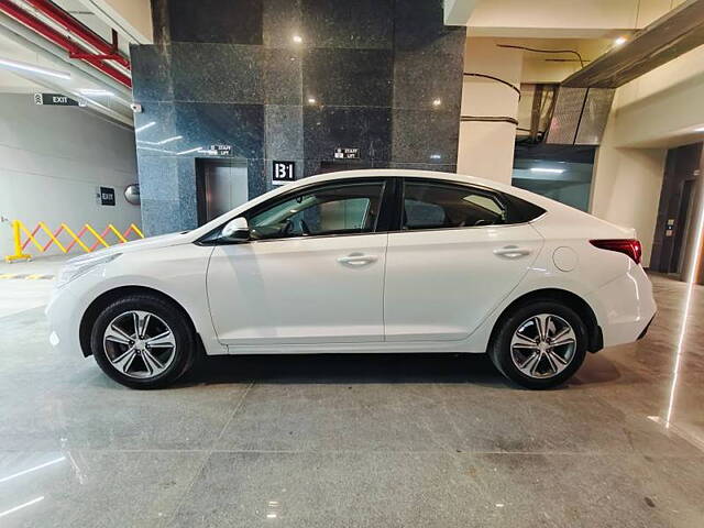 Used Hyundai Verna [2015-2017] 1.6 VTVT SX in Ahmedabad