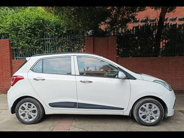 Used Hyundai Grand i10 [2013-2017] Sportz 1.2 Kappa VTVT [2013-2016] in Delhi